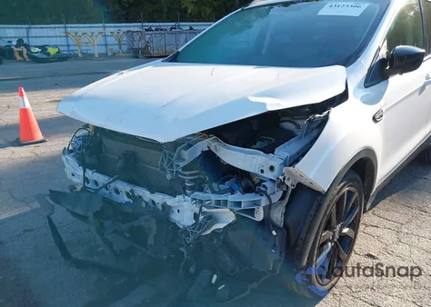 2019 Ford Escape Se z USA, uszkodzony, nr VIN 1FMCU9GD4KUA31385